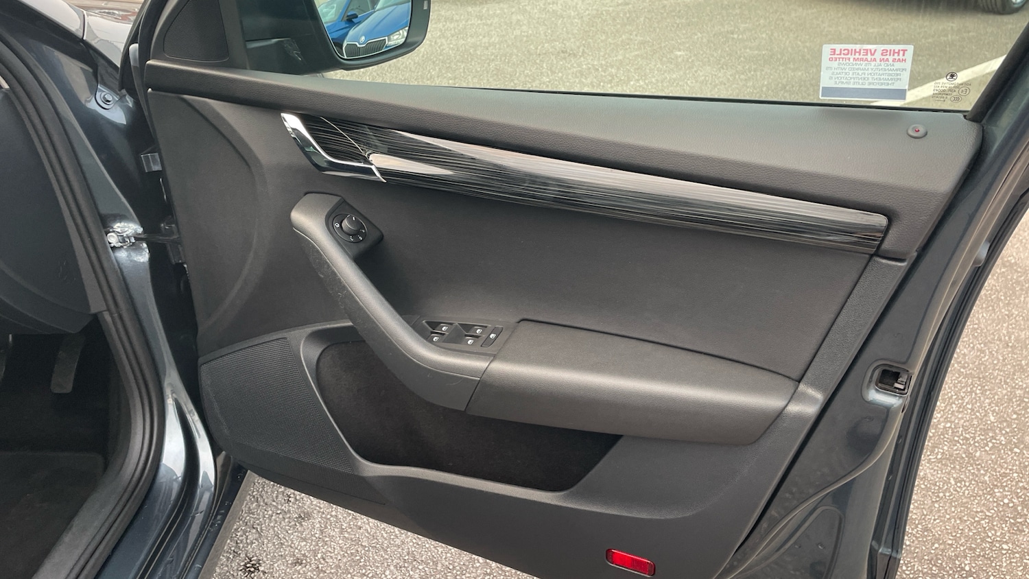 Used Skoda Octavia 2019 for sale - 76490459: Photo 19