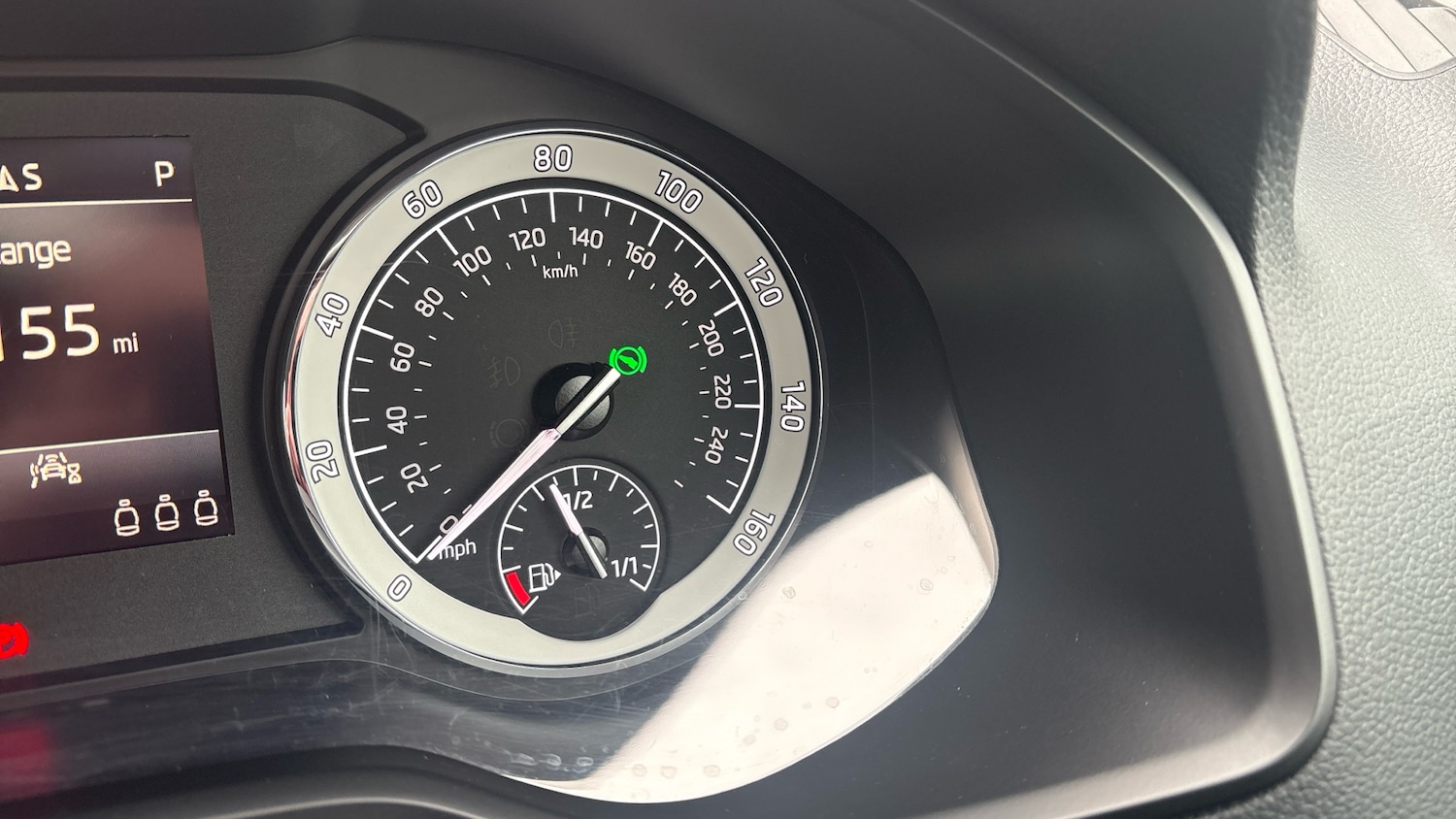 Used Skoda Karoq 2021 for sale - 77639117: Photo 25