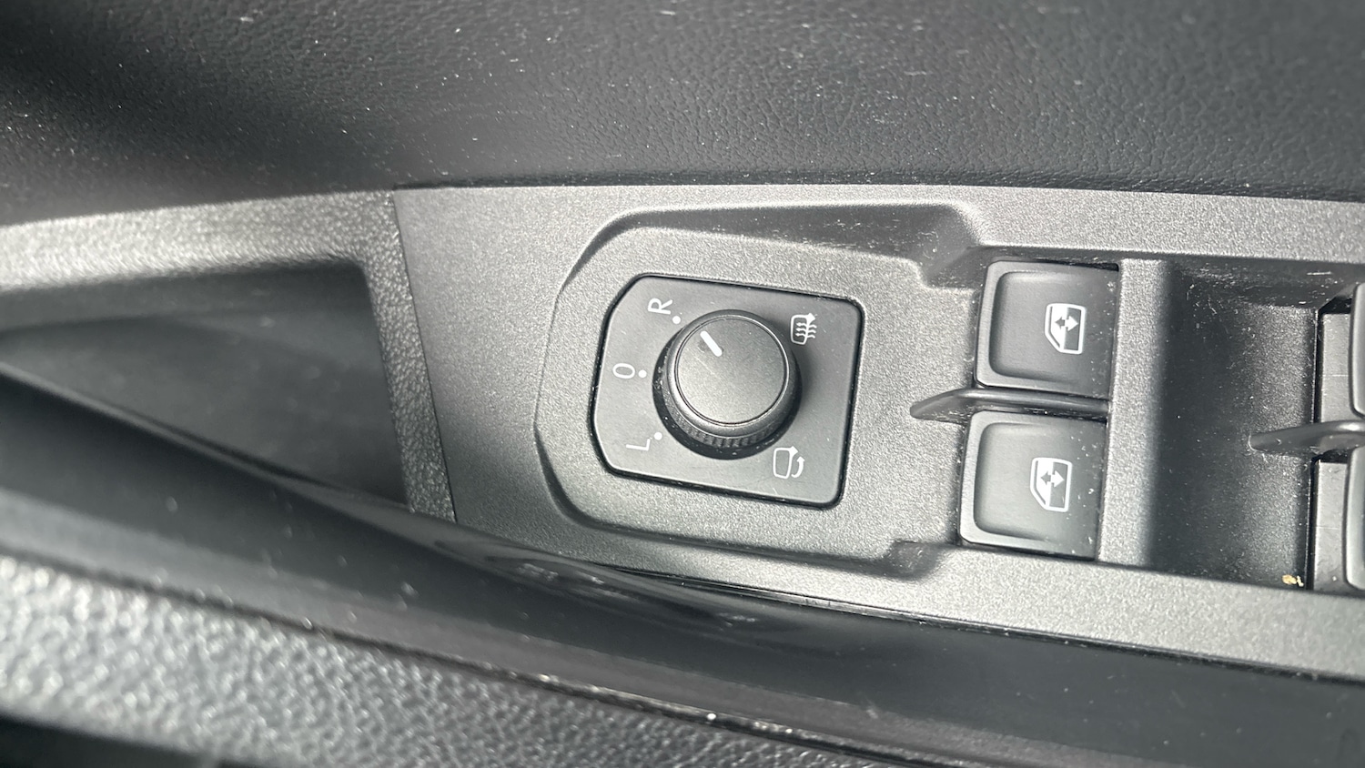 Used Skoda Karoq 2021 for sale - 77639117: Photo 26