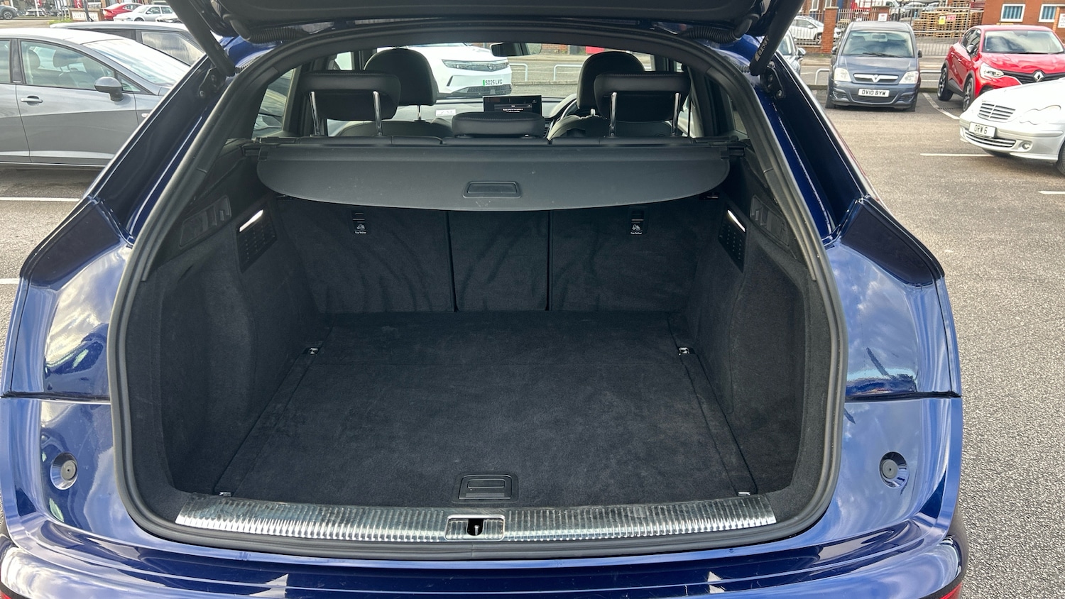 Used Audi Q5 2023 for sale - 77503990: Photo 4