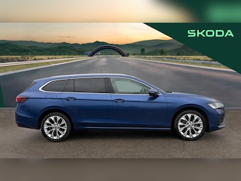 Used Skoda Superb 2024 for sale - 76879210: Photo