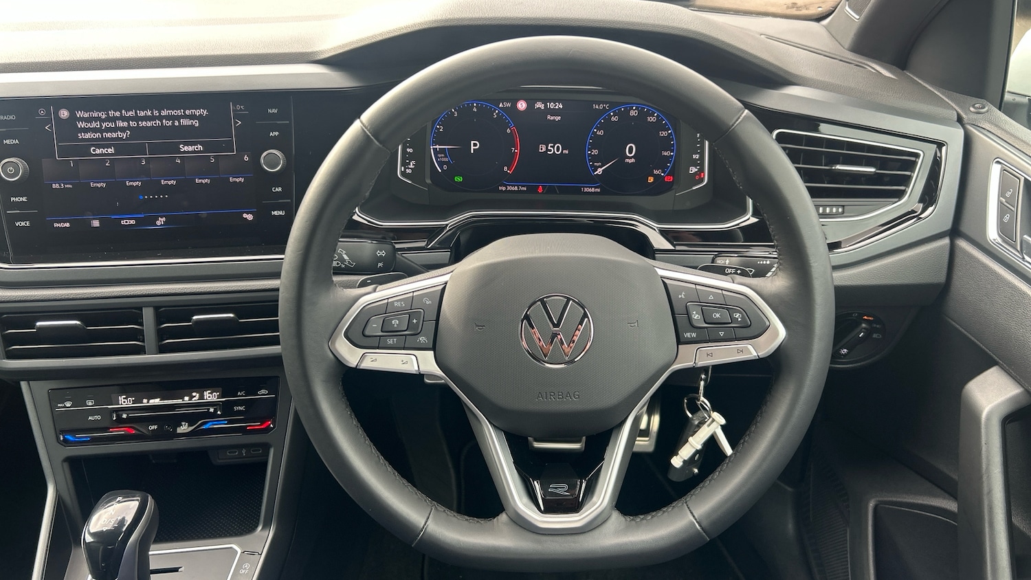 Used Volkswagen Polo 2023 for sale - 76449525: Photo 10