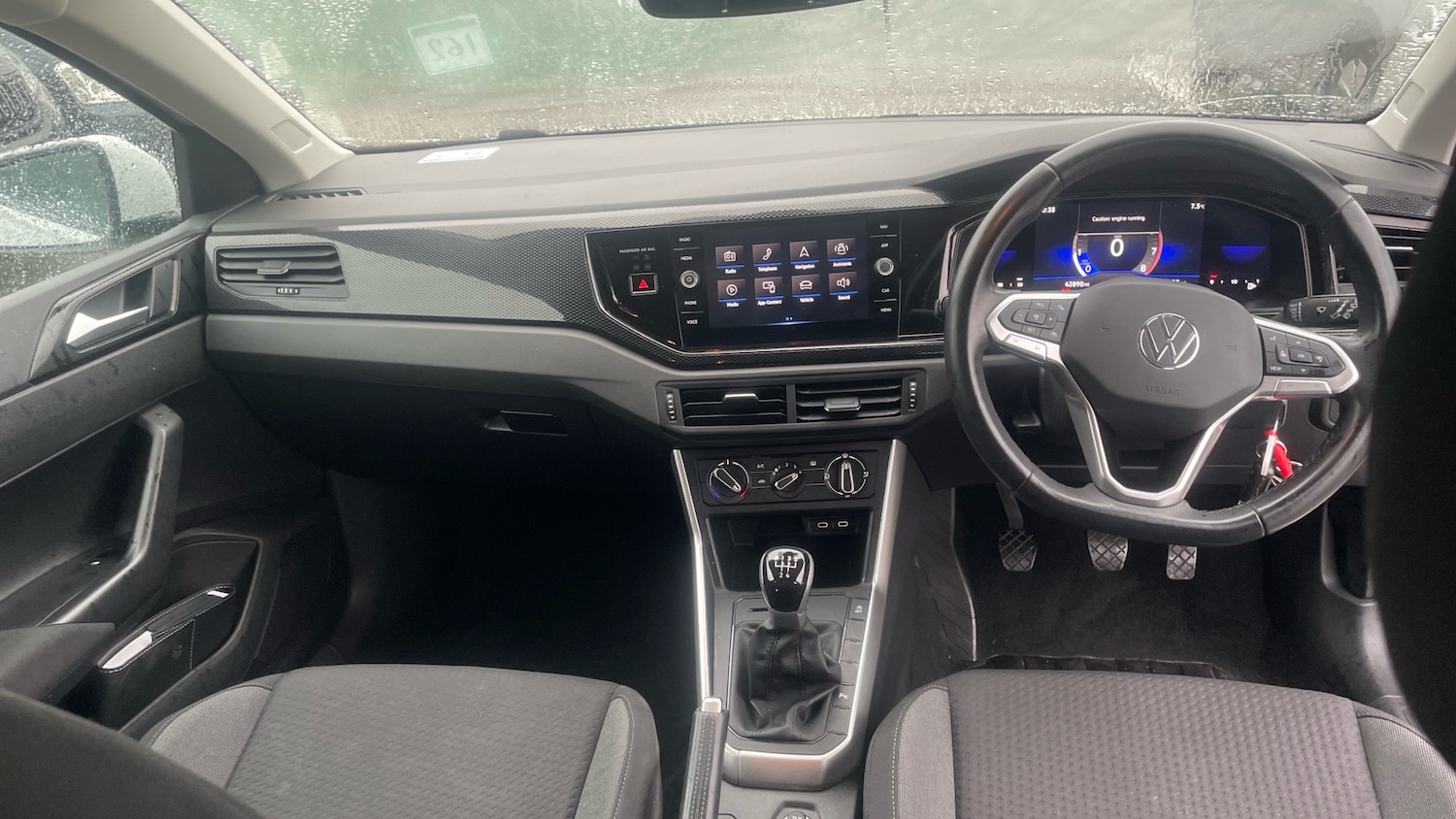 Used Volkswagen Polo 2022 for sale - 76761934: Photo 9