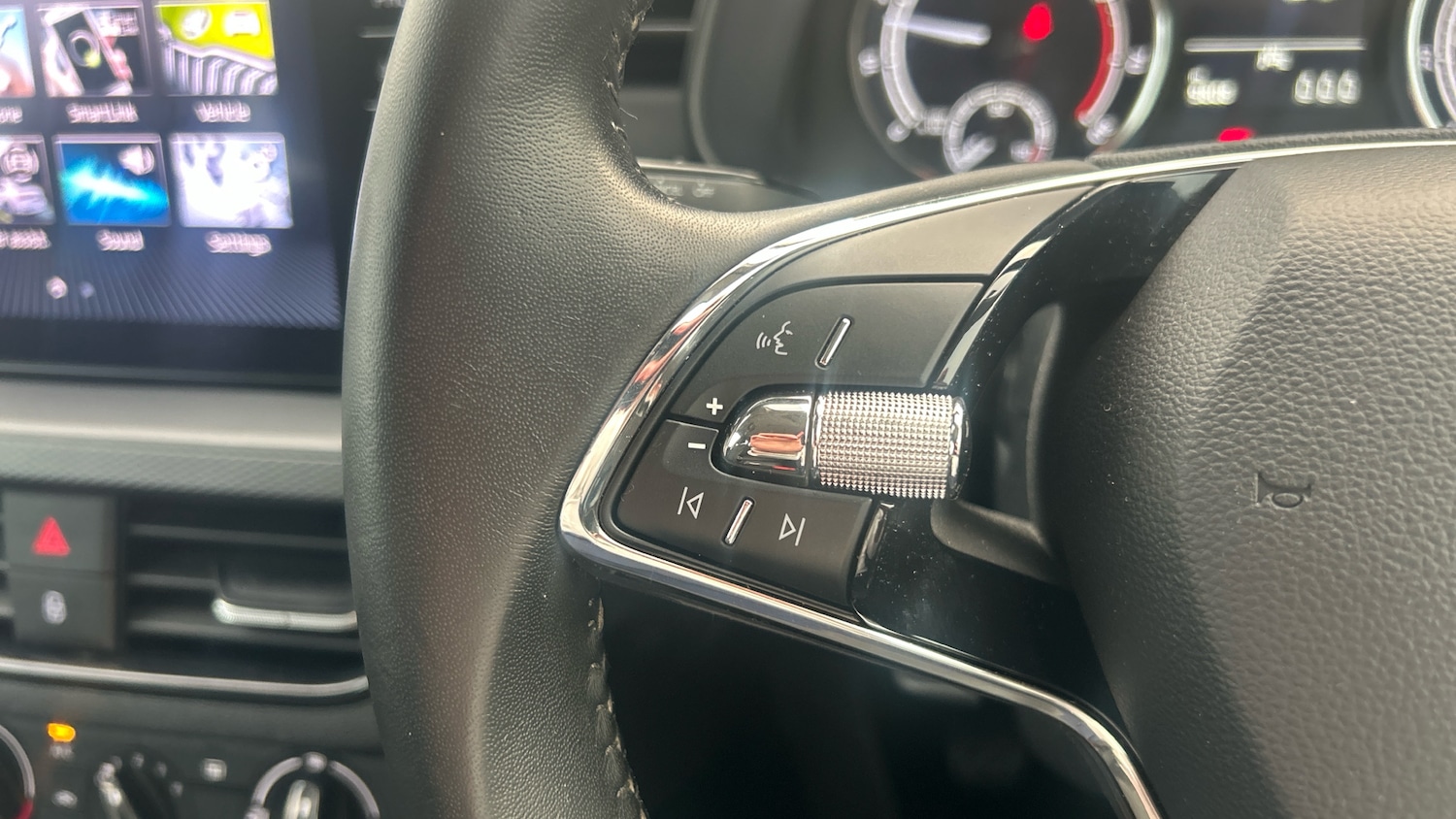 Used Skoda Kamiq 2022 for sale - 76490454: Photo 17