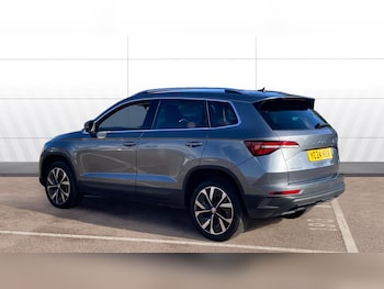 Used Skoda Karoq 2024 for sale - 76055897: Photo 2