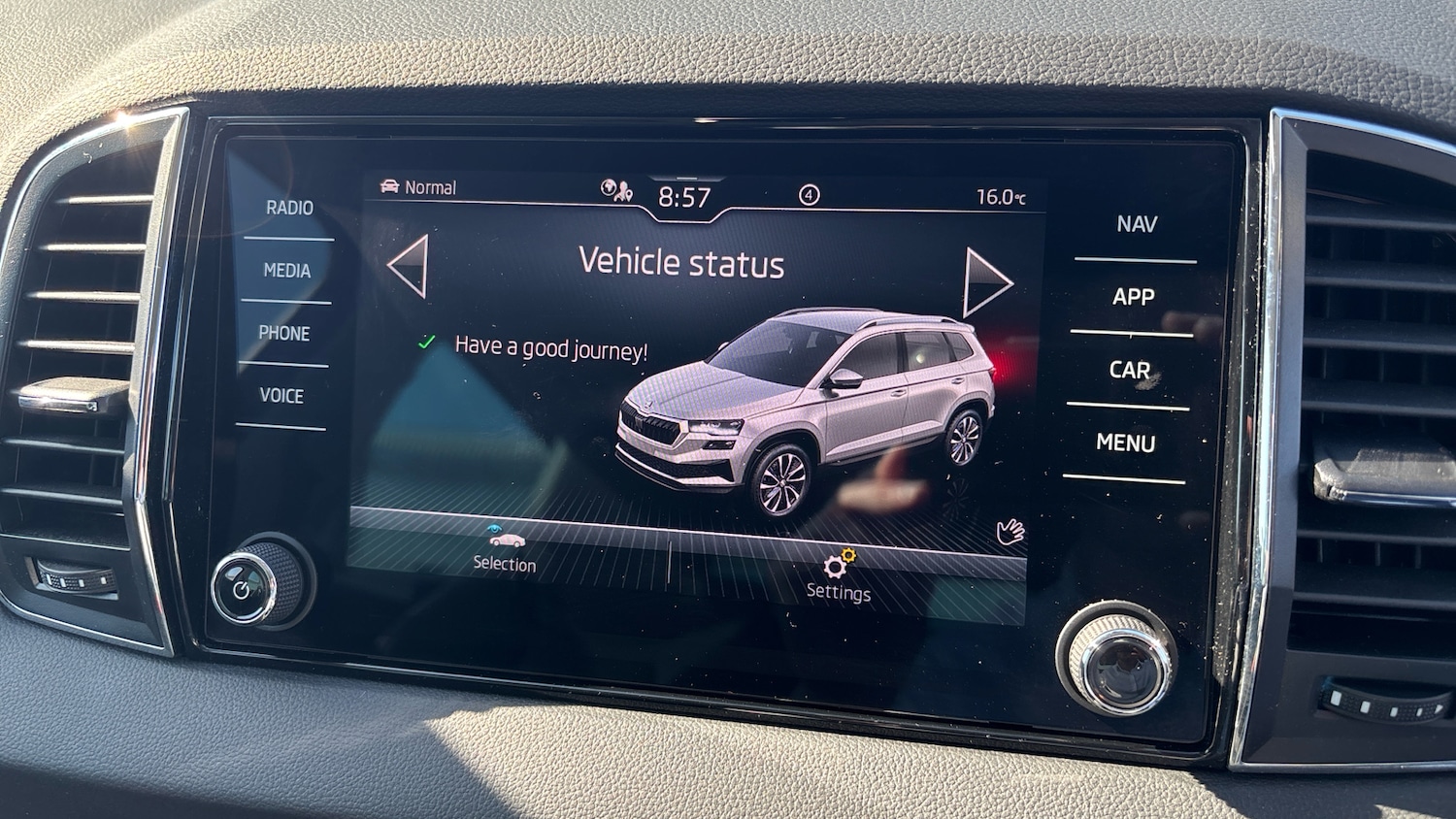 Used Skoda Karoq 2023 for sale - 77935102: Photo 25