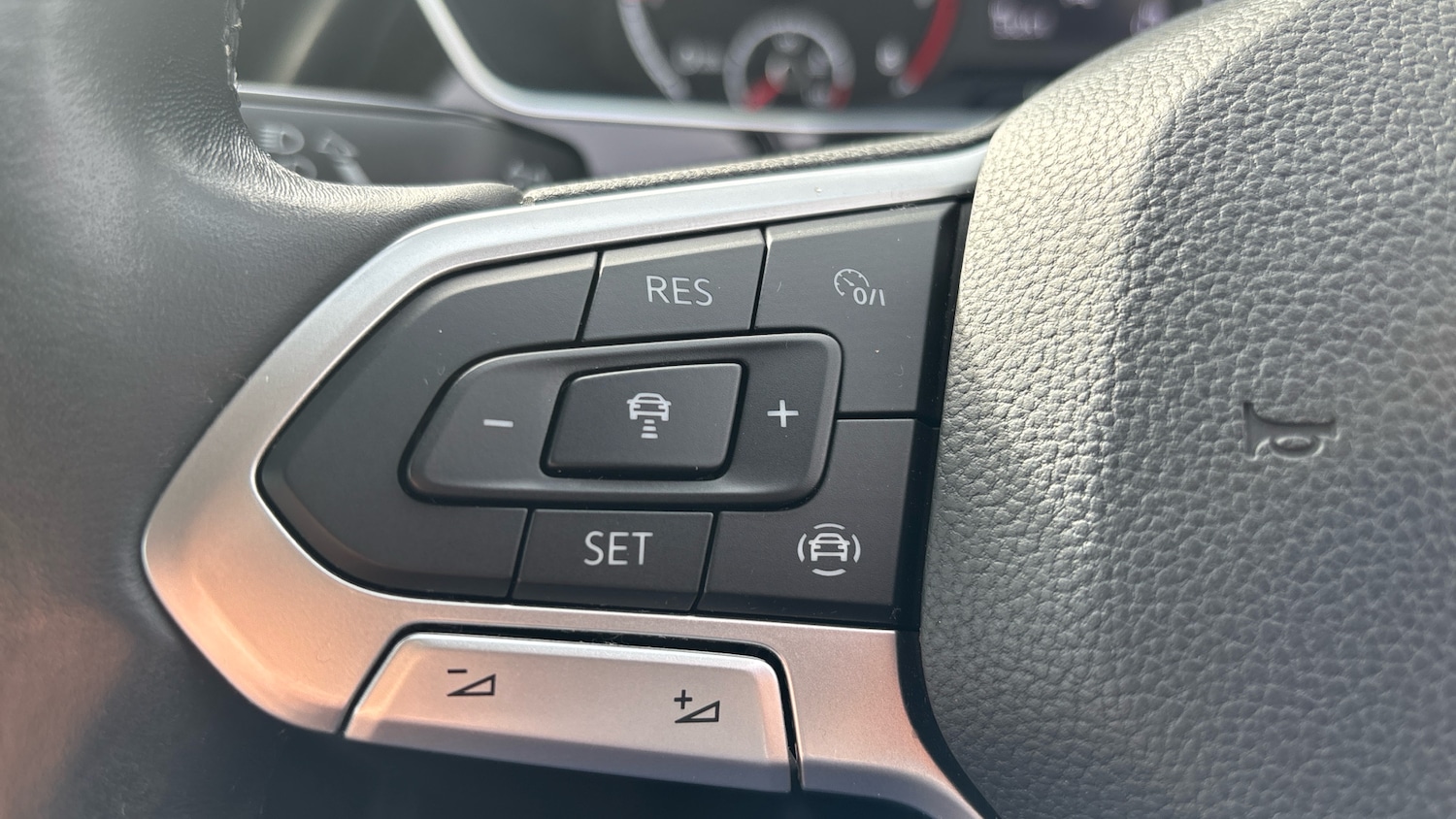 Used Volkswagen T-Cross 2020 for sale - 77931550: Photo 11