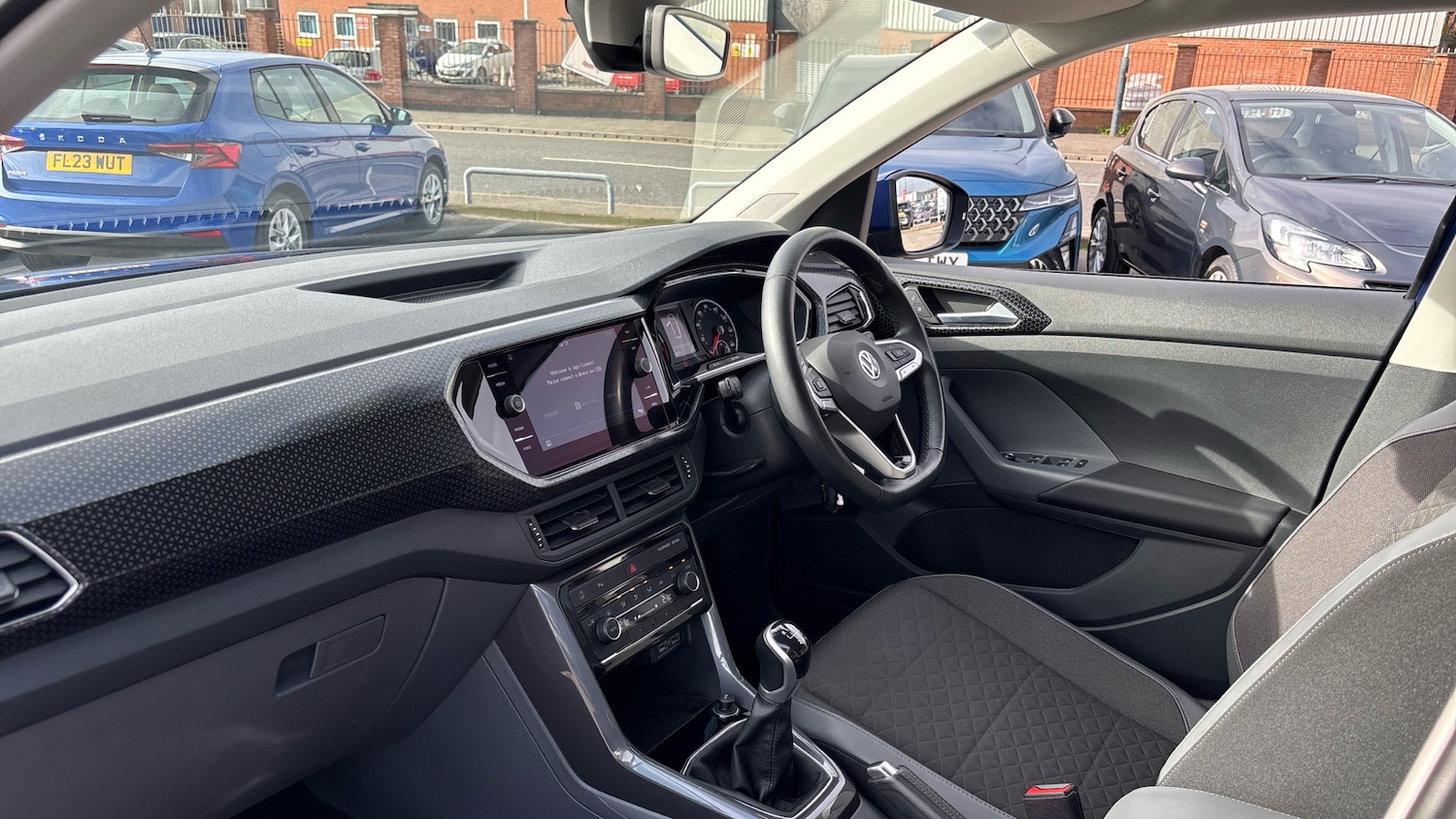 Used Volkswagen T-Cross 2020 for sale - 77931550: Photo 9