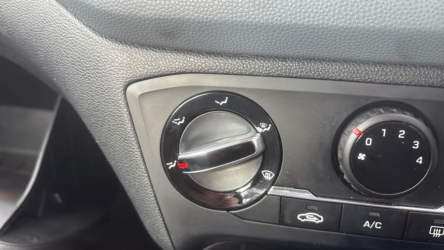 Used Hyundai i20 2016 for sale - 78106149: Photo 32