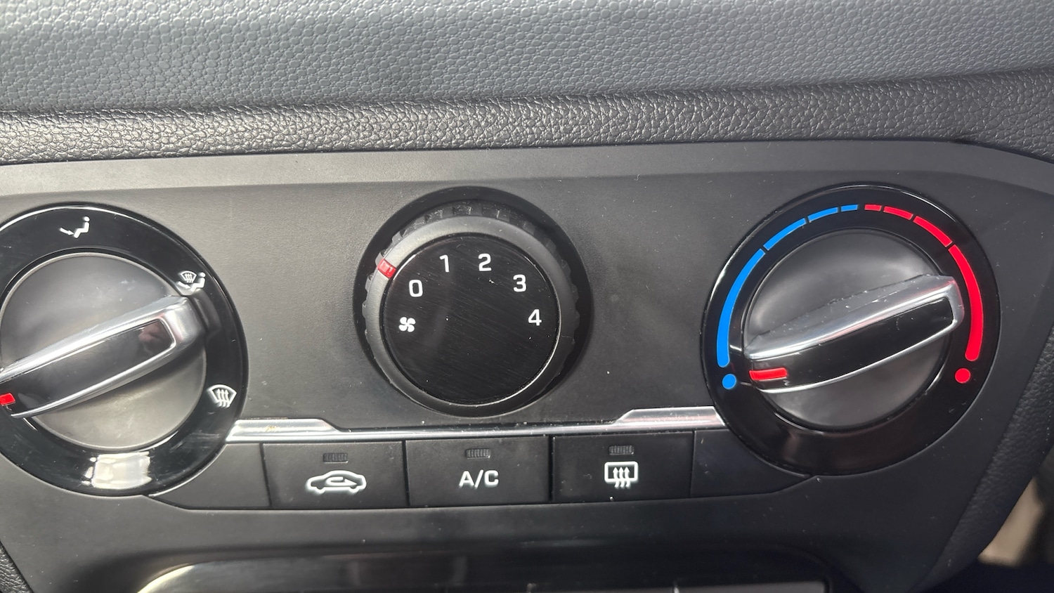 Used Hyundai i20 2016 for sale - 78106149: Photo 33