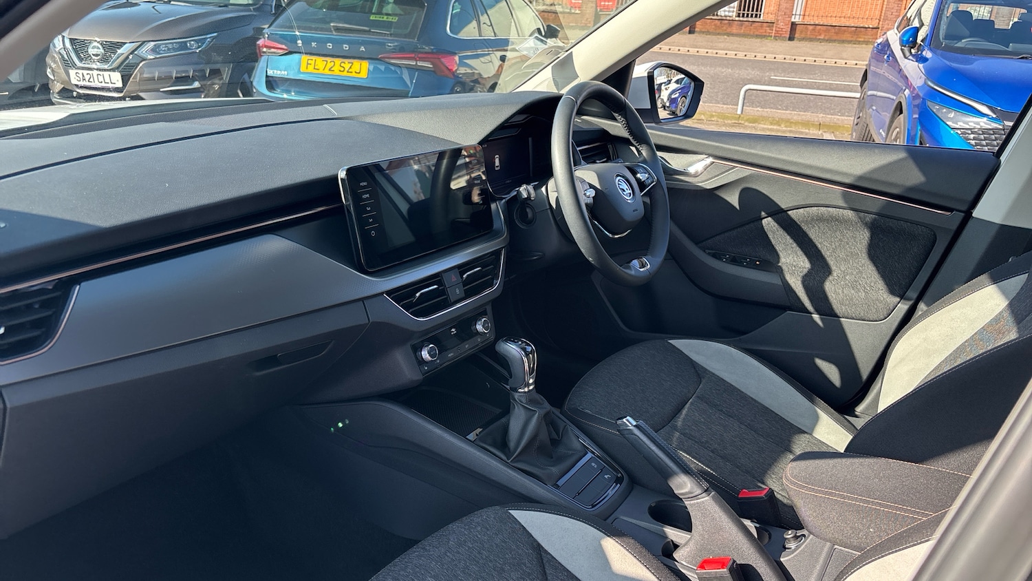 Used Skoda Kamiq 2022 for sale - 77933917: Photo 2