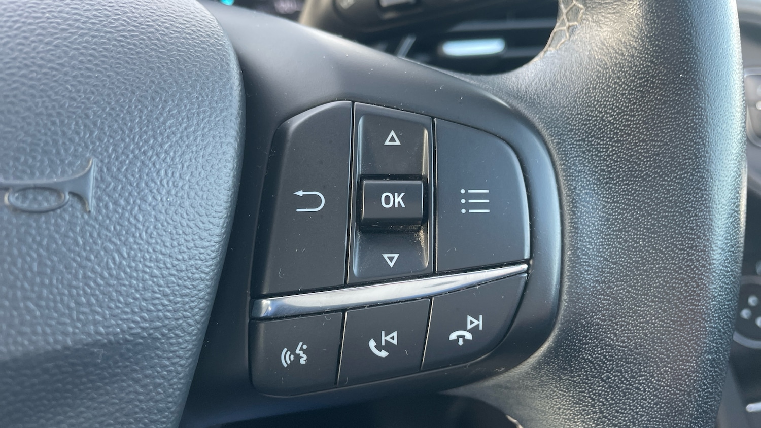 Used Ford Fiesta 2017 for sale - 76694739: Photo 8