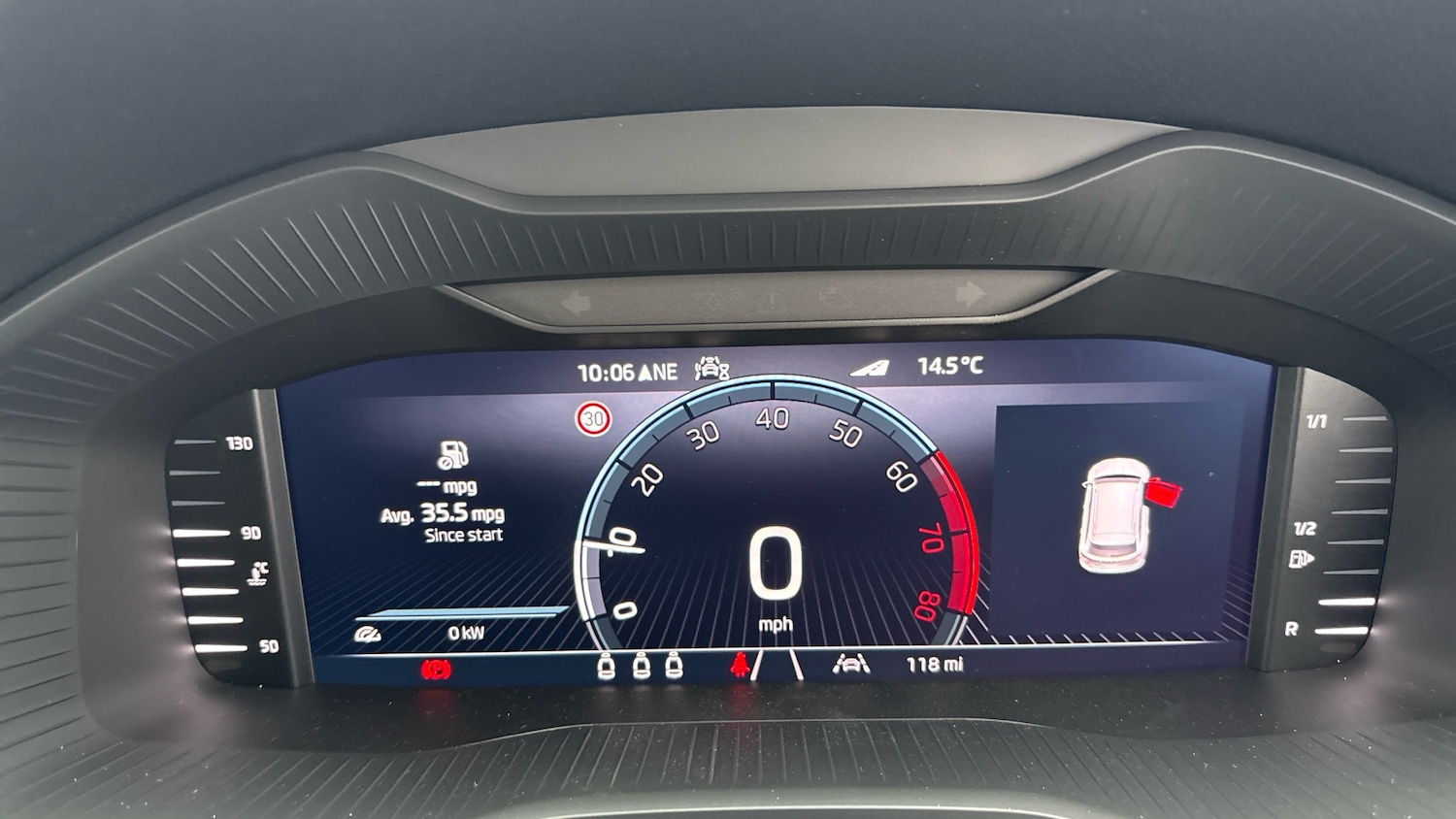 Used Skoda Karoq 2025 for sale - 76530896: Photo 11