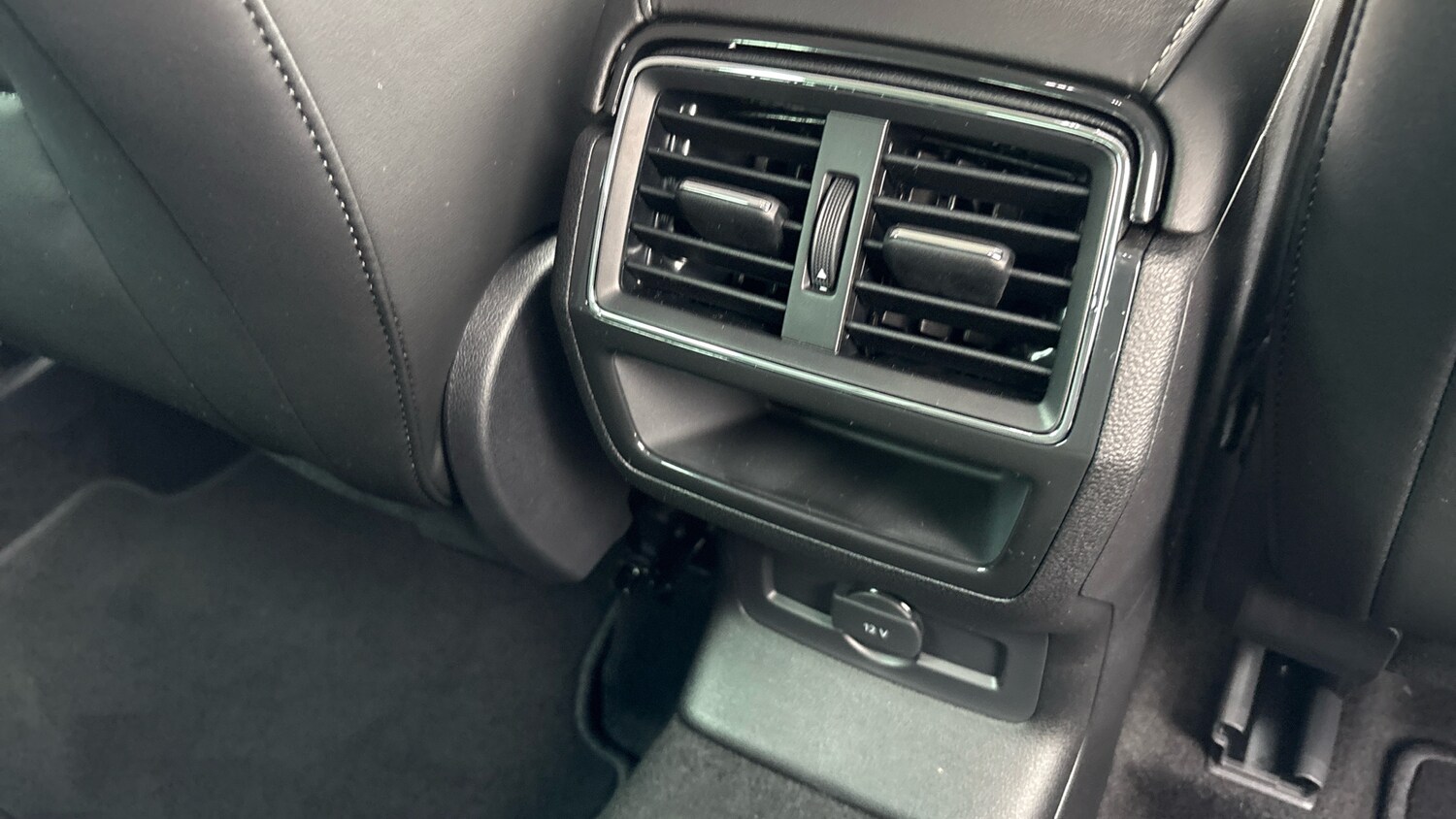 Used Skoda Karoq 2025 for sale - 76530896: Photo 21