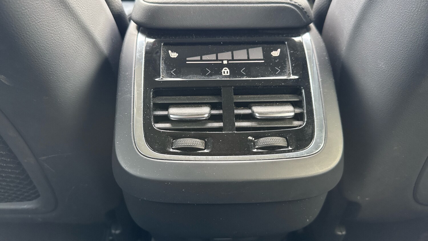 Used Volvo XC60 2023 for sale - 78161807: Photo 21