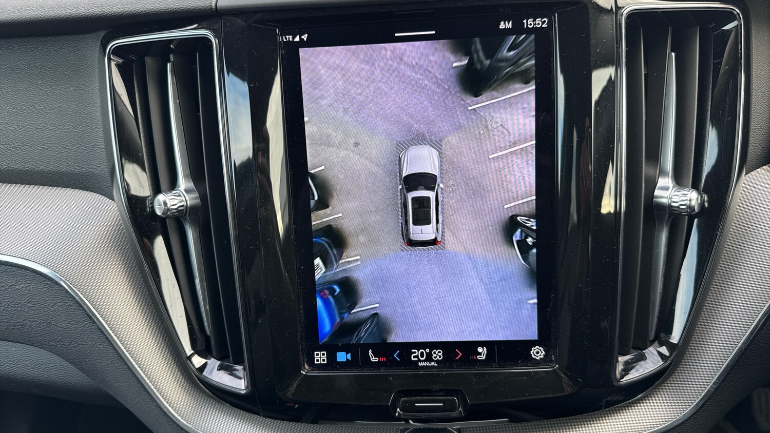 Used Volvo XC60 2023 for sale - 78161807: Photo 24