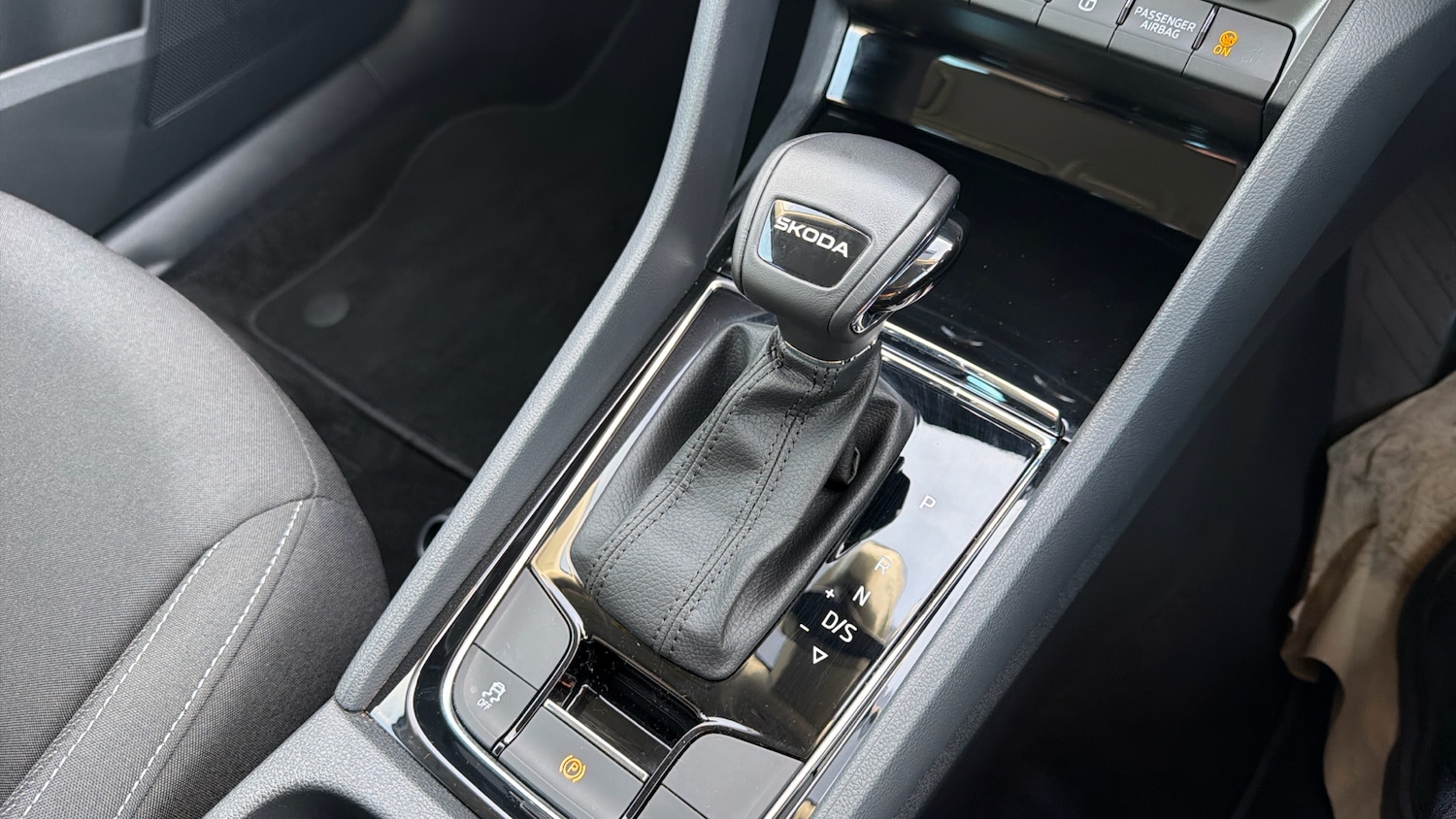 Used Skoda Karoq 2024 for sale - 76602233: Photo 14