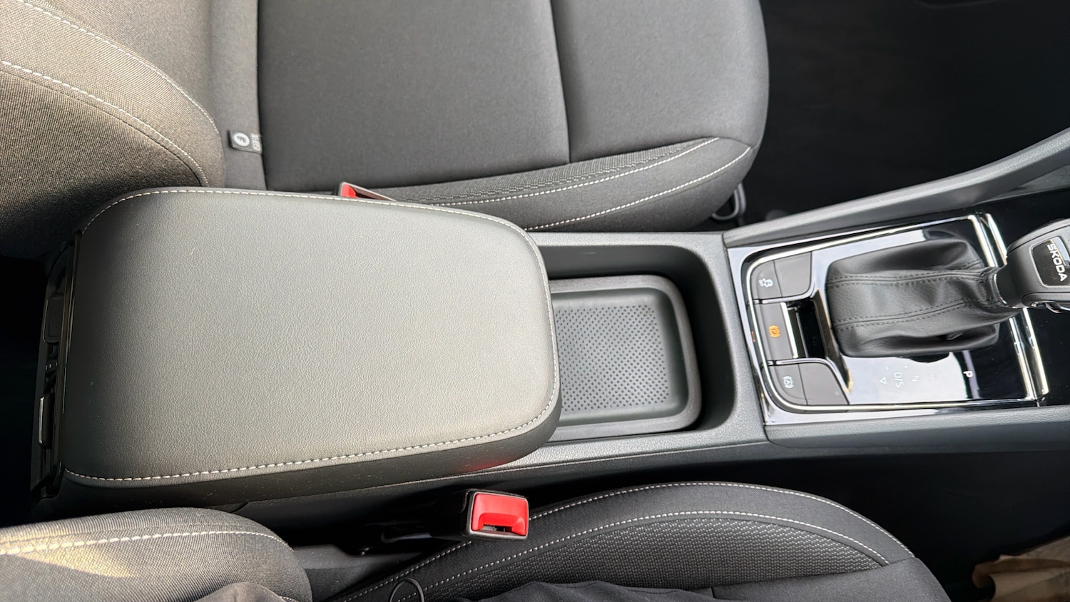 Used Skoda Karoq 2024 for sale - 76602233: Photo 26