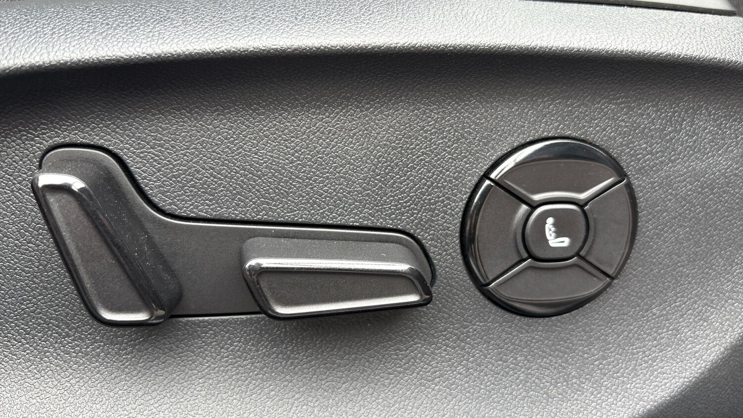 Used Skoda Superb 2025 for sale - 76120099: Photo 37