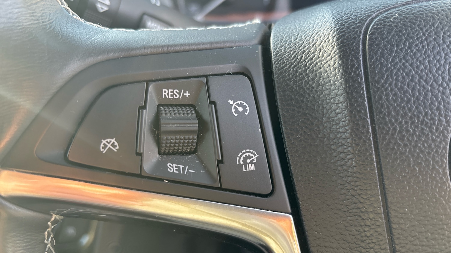 Used Vauxhall Mokka X 2018 for sale - 77136126: Photo 17