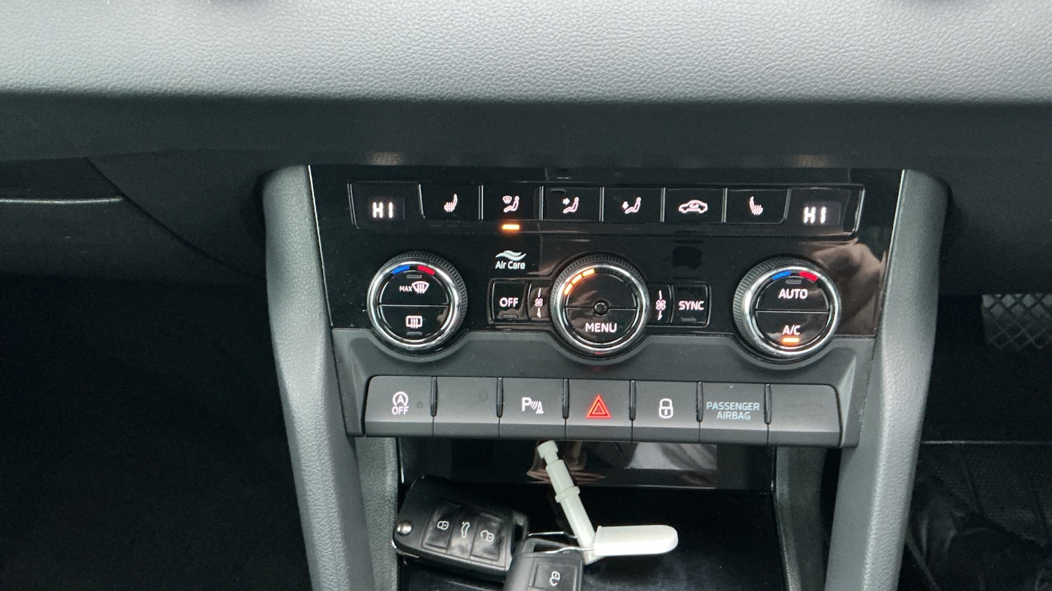 Used Skoda Karoq 2020 for sale - 76905974: Photo 13