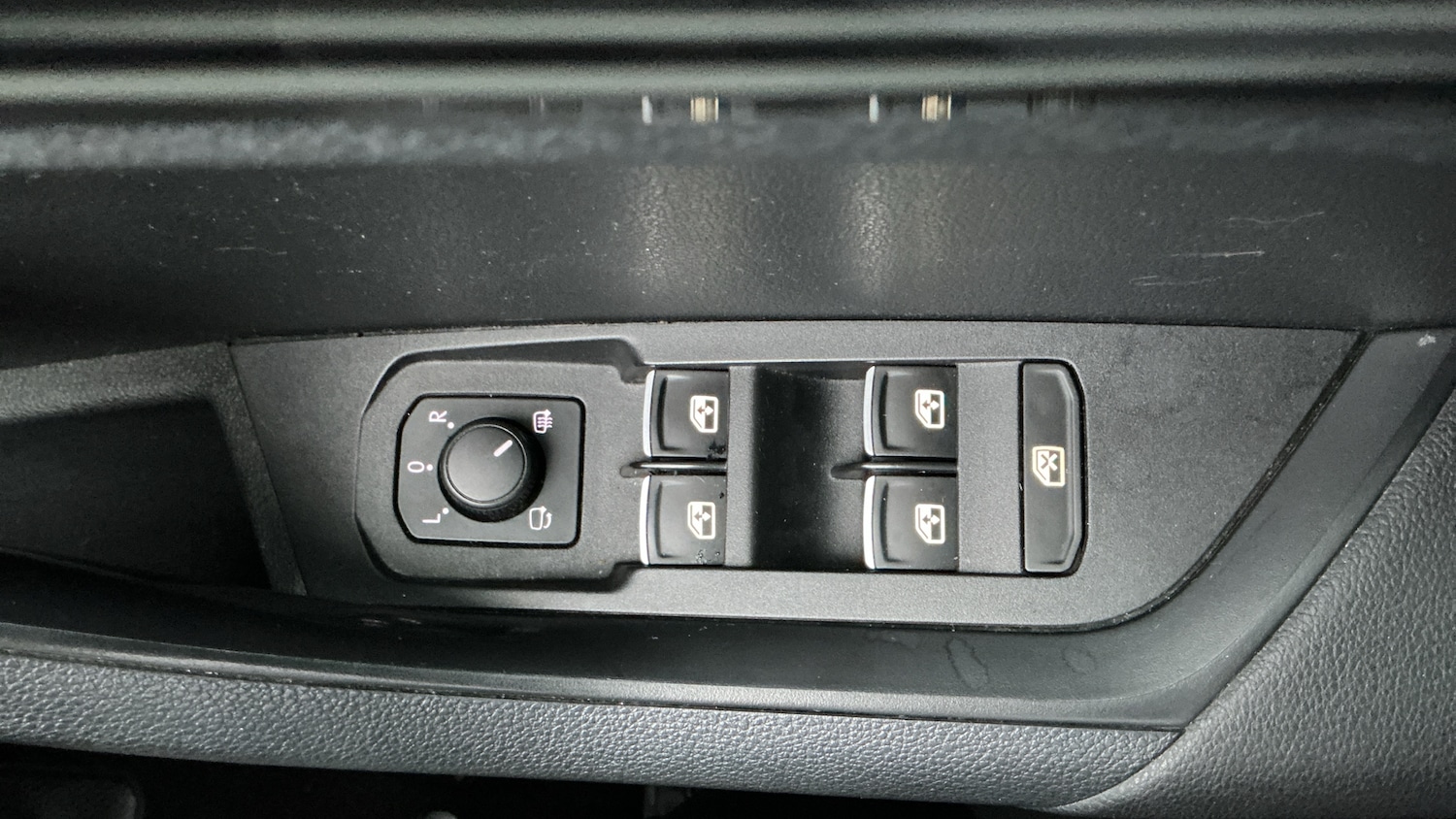 Used Skoda Karoq 2020 for sale - 76905974: Photo 19