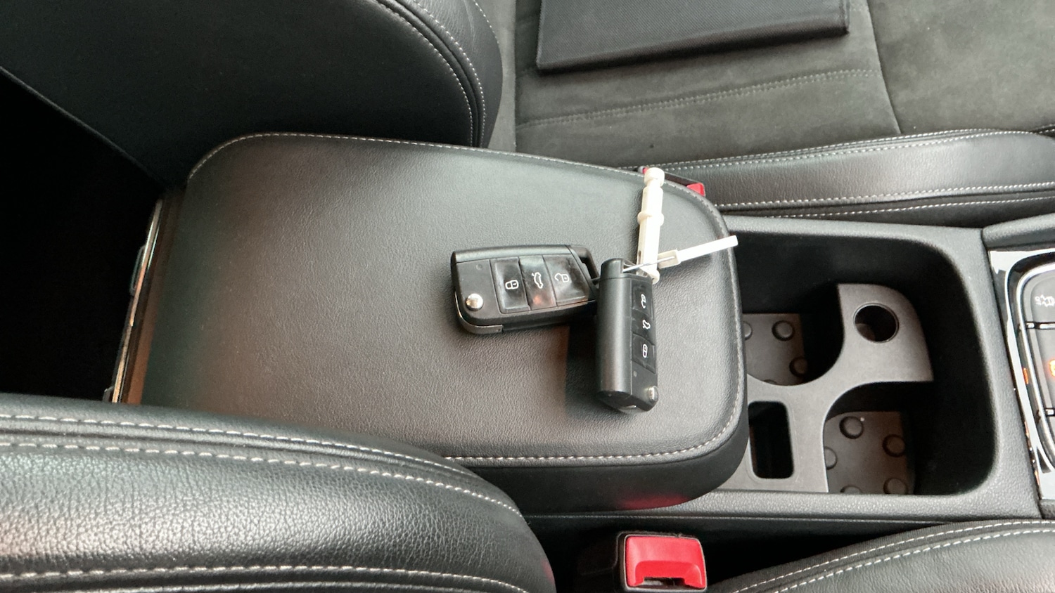 Used Skoda Karoq 2020 for sale - 76905974: Photo 21