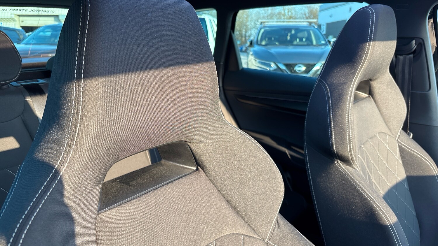 Used Skoda Karoq 2023 for sale - 77915855: Photo 28