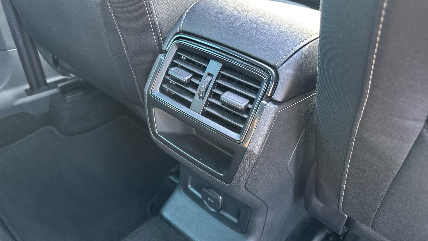 Used Skoda Karoq 2023 for sale - 77915855: Photo 29