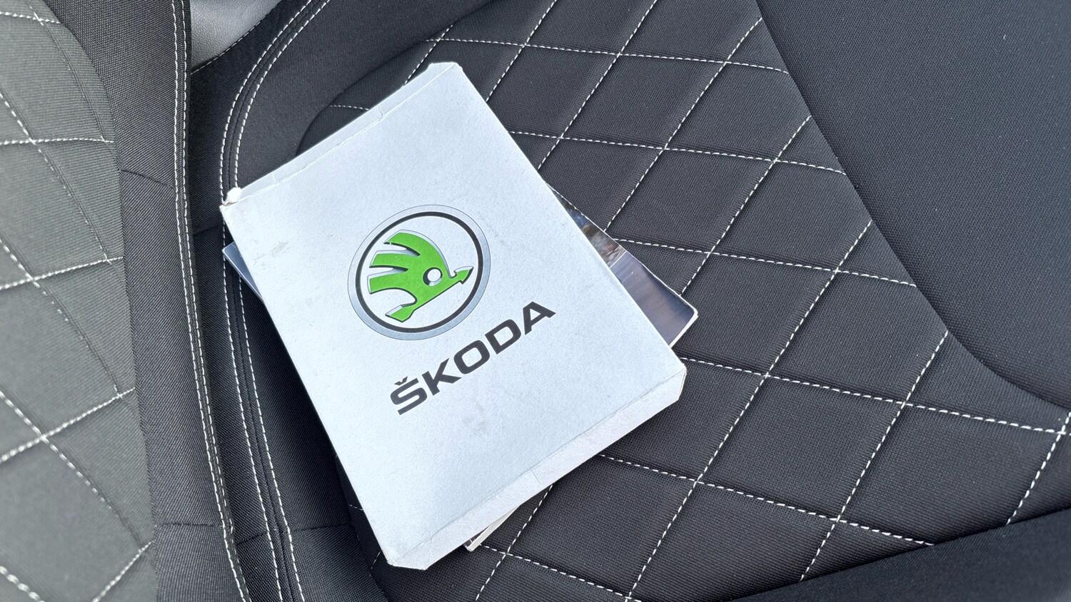 Used Skoda Karoq 2023 for sale - 77915855: Photo 36