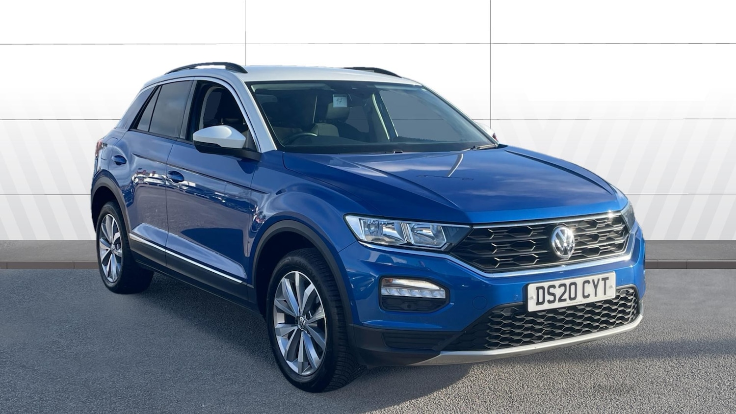 Used Volkswagen T-Roc 2020 for sale - 76693250: Photo 1