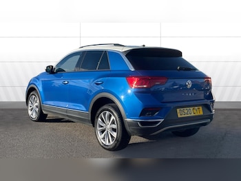 Used Volkswagen T-Roc 2020 for sale - 76693250: Photo