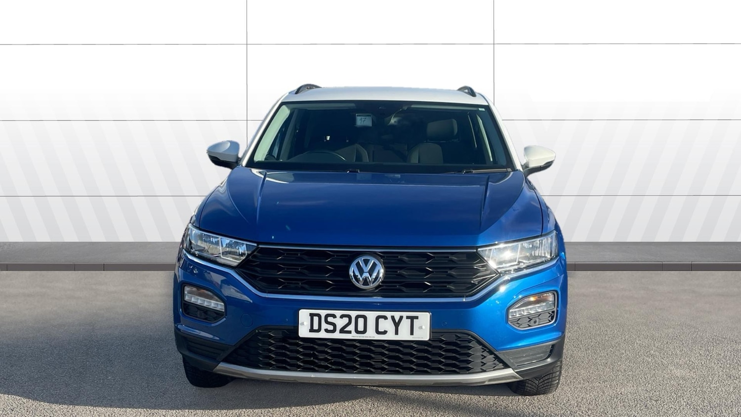Used Volkswagen T-Roc 2020 for sale - 76693250: Photo 3