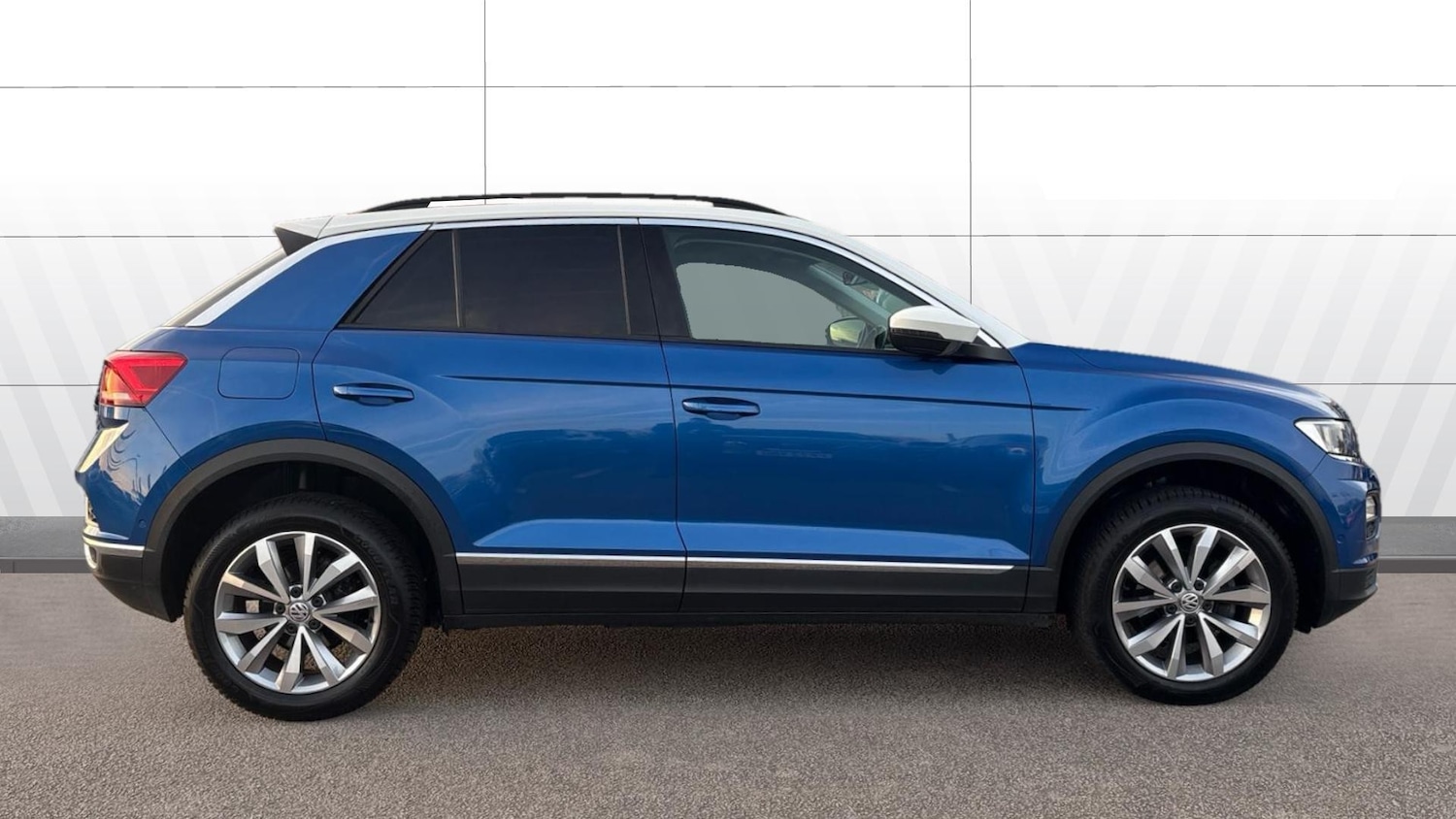 Used Volkswagen T-Roc 2020 for sale - 76693250: Photo 5