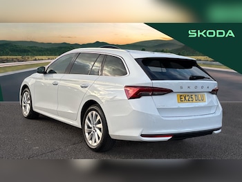 Used Skoda Octavia 2025 for sale - 76979306: Photo