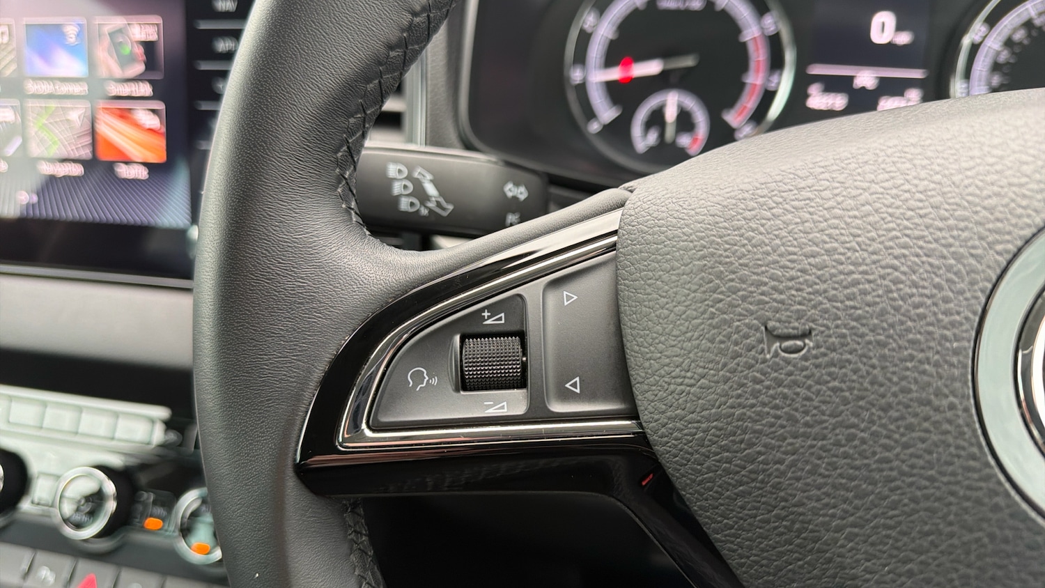 Used Skoda Karoq 2020 for sale - 76531329: Photo 17