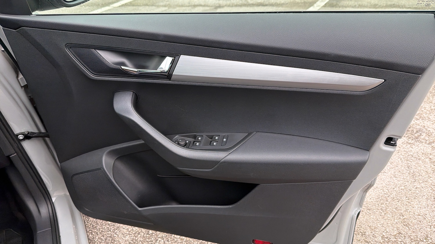 Used Skoda Karoq 2020 for sale - 76531329: Photo 19