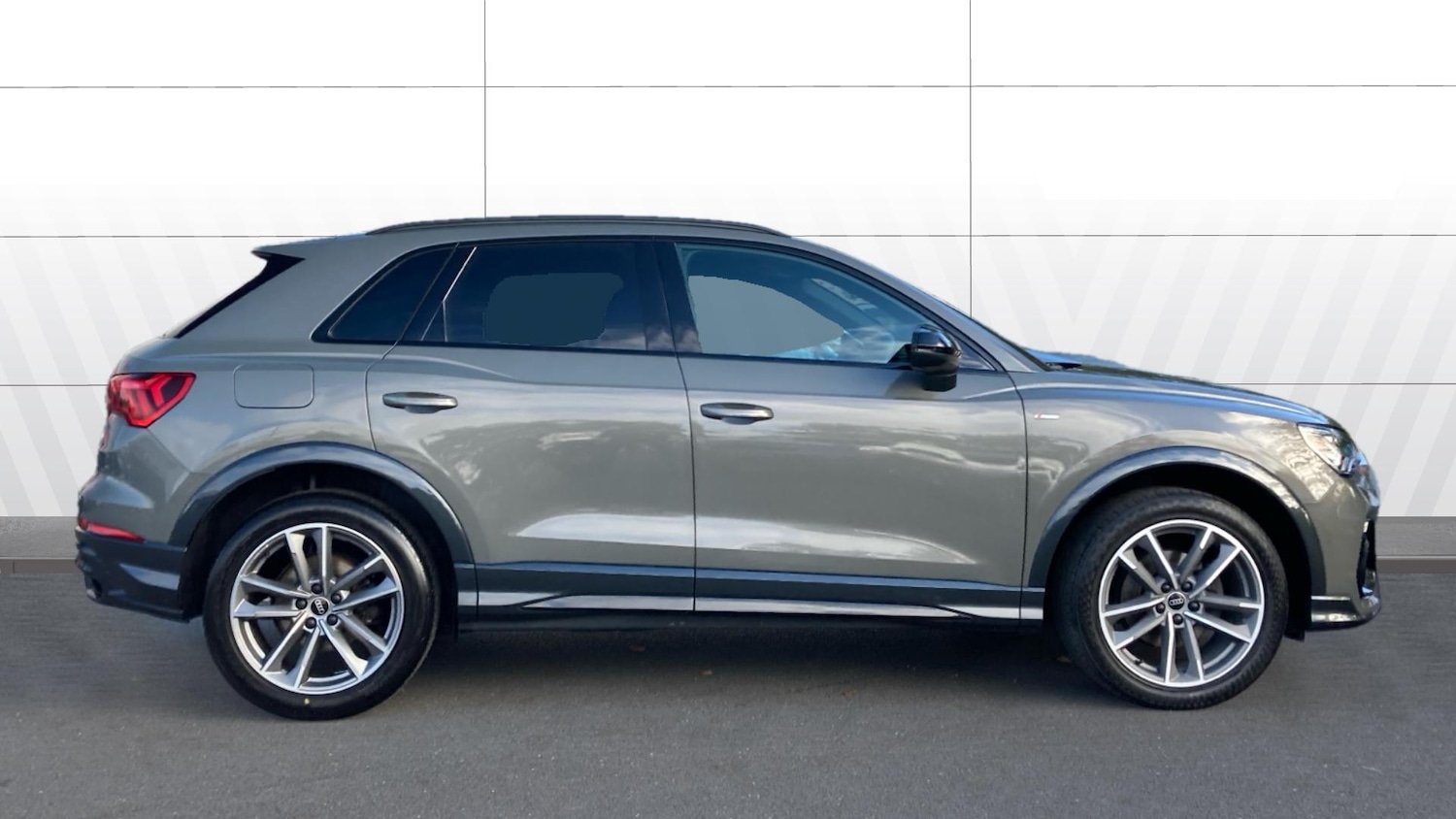 Used Audi Q3 2022 for sale - 77353497: Photo 5