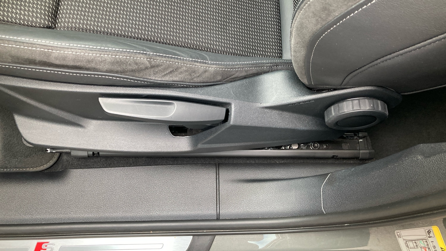 Used Audi Q3 2022 for sale - 77353497: Photo 72