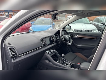 Used Skoda Karoq 2020 for sale - 77883810: Photo