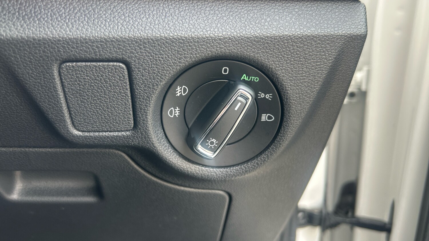 Used Skoda Kamiq 2024 for sale - 75985077: Photo 27