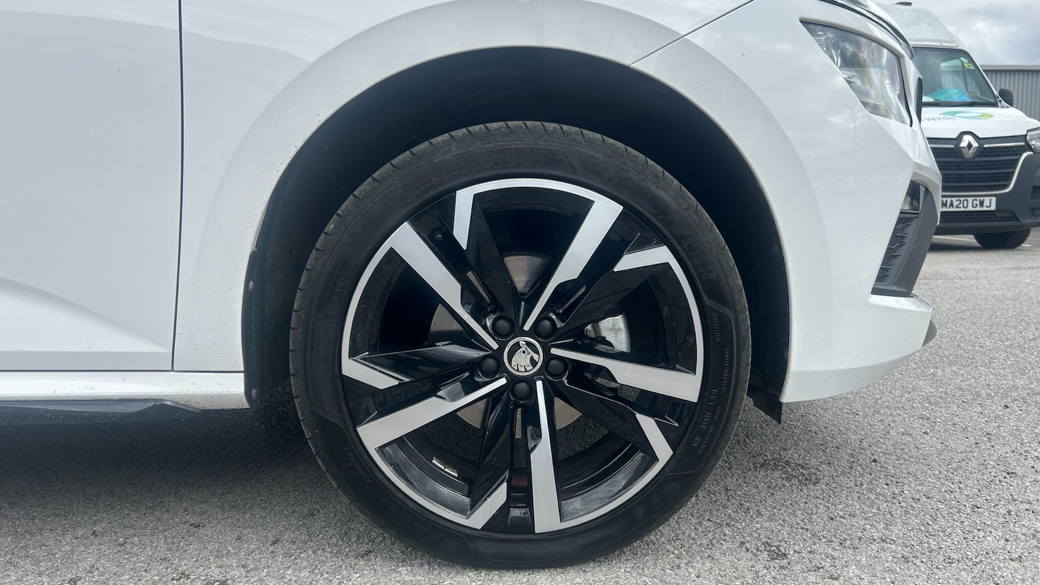 Used Skoda Kamiq 2024 for sale - 75985077: Photo 5
