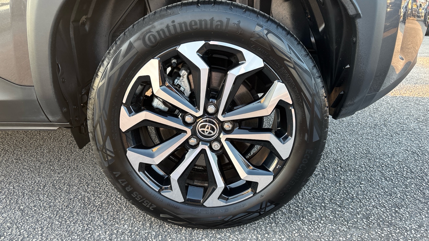 Used Toyota Yaris Cross 2024 for sale - 77902291: Photo 15