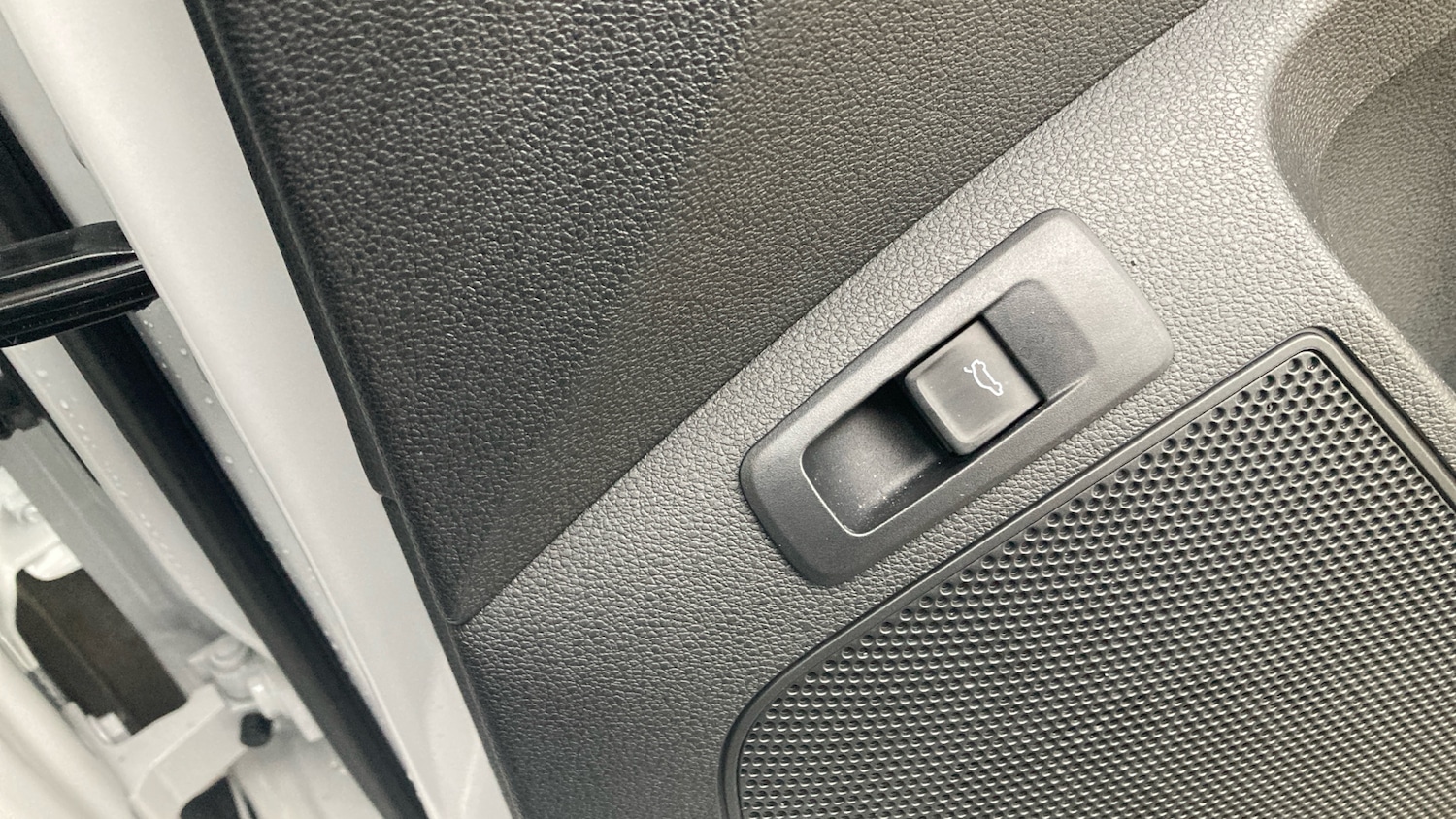 Used Skoda Karoq 2025 for sale - 77286187: Photo 32