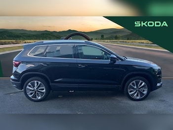 Used Skoda Karoq 2025 for sale - 76738632: Photo
