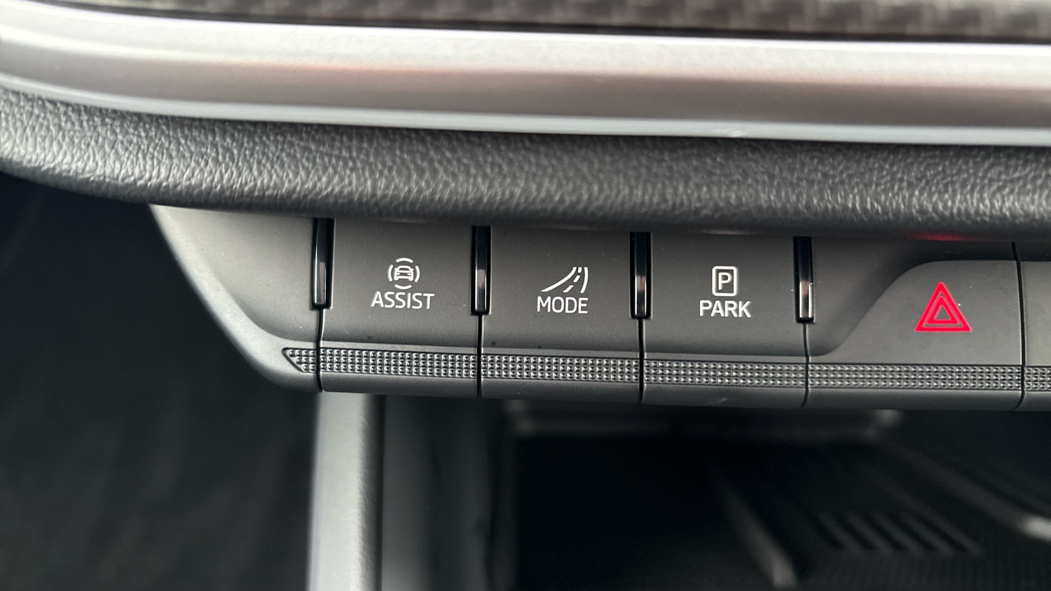 Used Skoda Enyaq 2025 for sale - 77366052: Photo 21