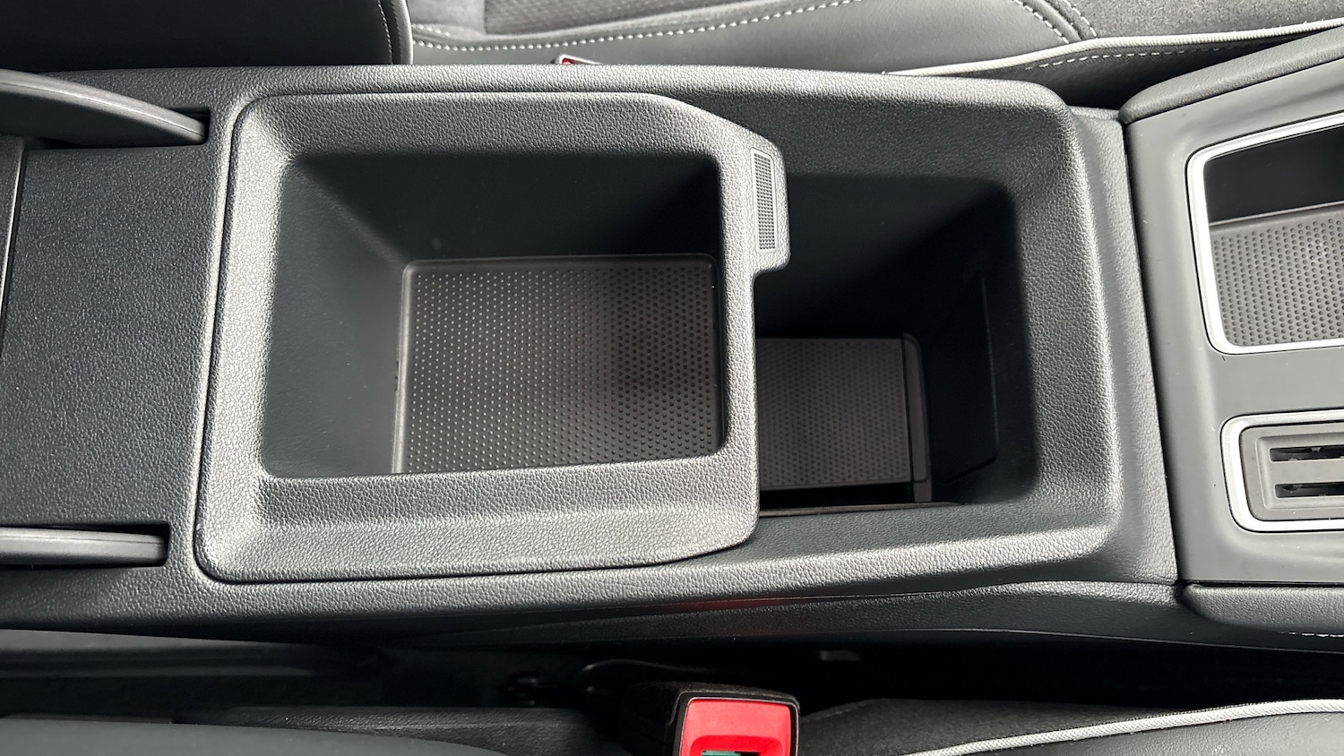 Used Skoda Enyaq 2025 for sale - 77366052: Photo 31