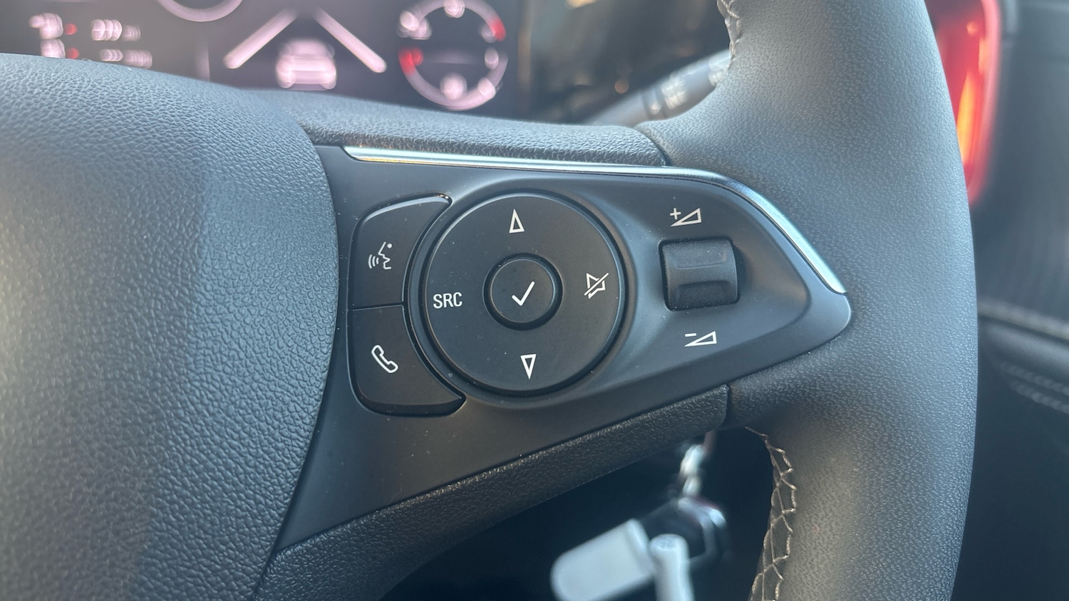 Used Vauxhall Mokka 2024 for sale - 77998202: Photo 28