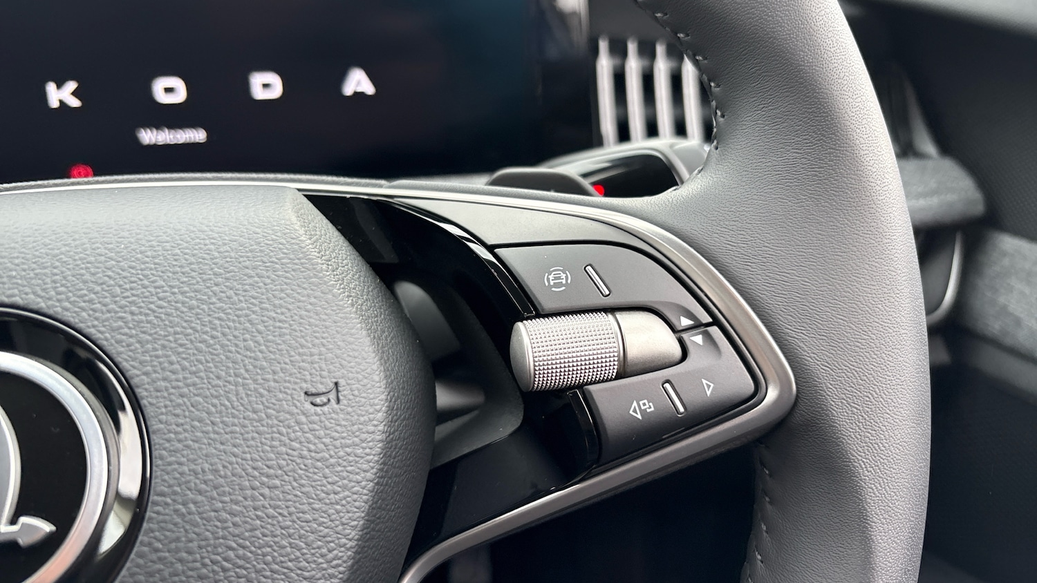 Used Skoda Superb 2025 for sale - 76065950: Photo 18