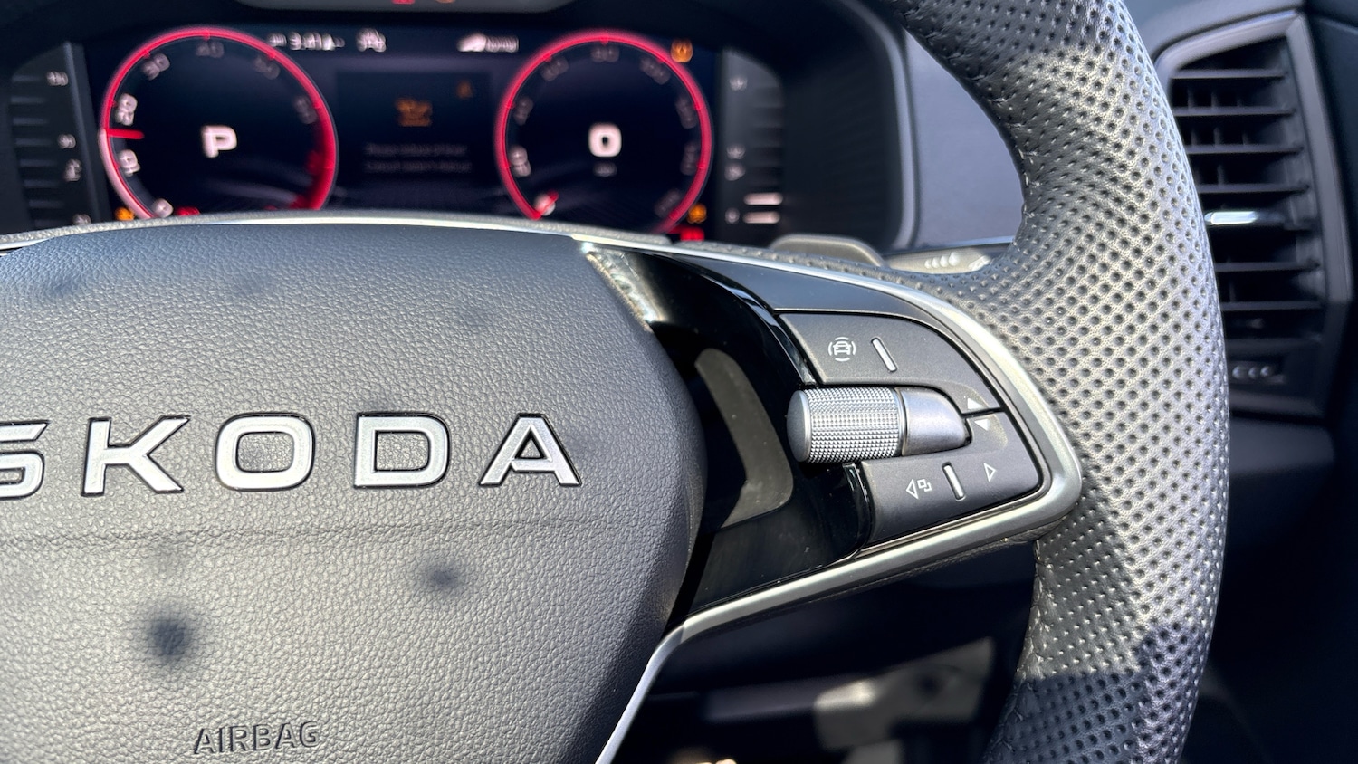 Used Skoda Karoq 2025 for sale - 76707159: Photo 18